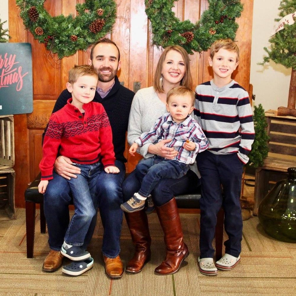 Meet your Posher, Adrienne